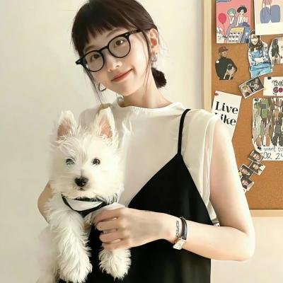 又是吴海英海报