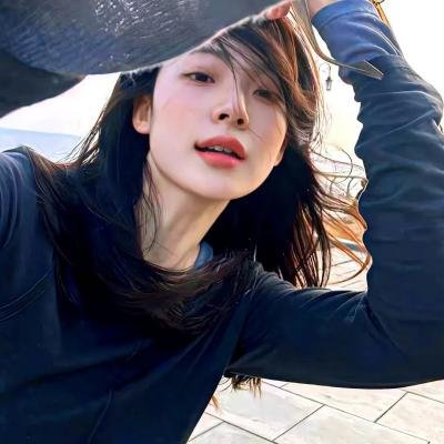 女浩克海报